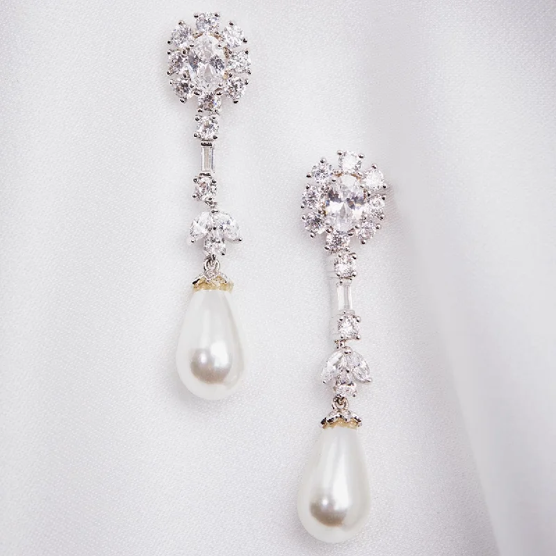 ladies earrings extravagant-Crystal and Teardrop Pearl drop Earring