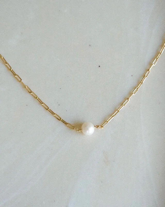 Ladies necklaces mountain charm -Rolo Pearl Necklace