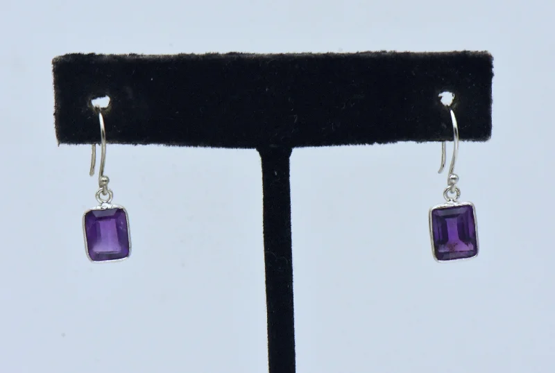 ladies earrings unity-Vintage Sterling Silver Amethyst Dangle Earrings