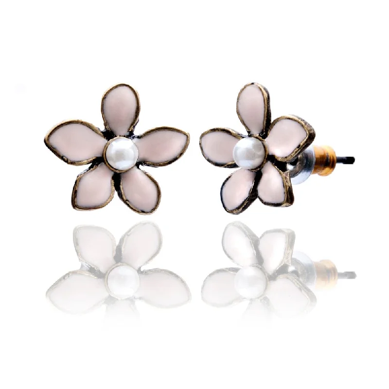 ladies earrings sizes-Sweet Lilac Flower Stud Earrings Pink