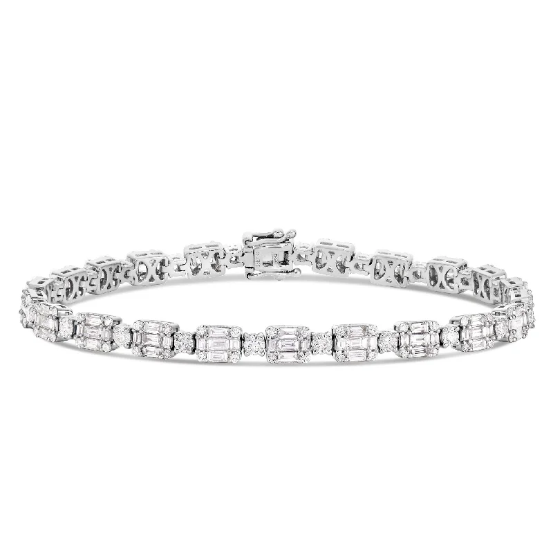 Ladies bracelets moissanite shine -18K White Gold 8.2ct Baguette Diamond Bracelet