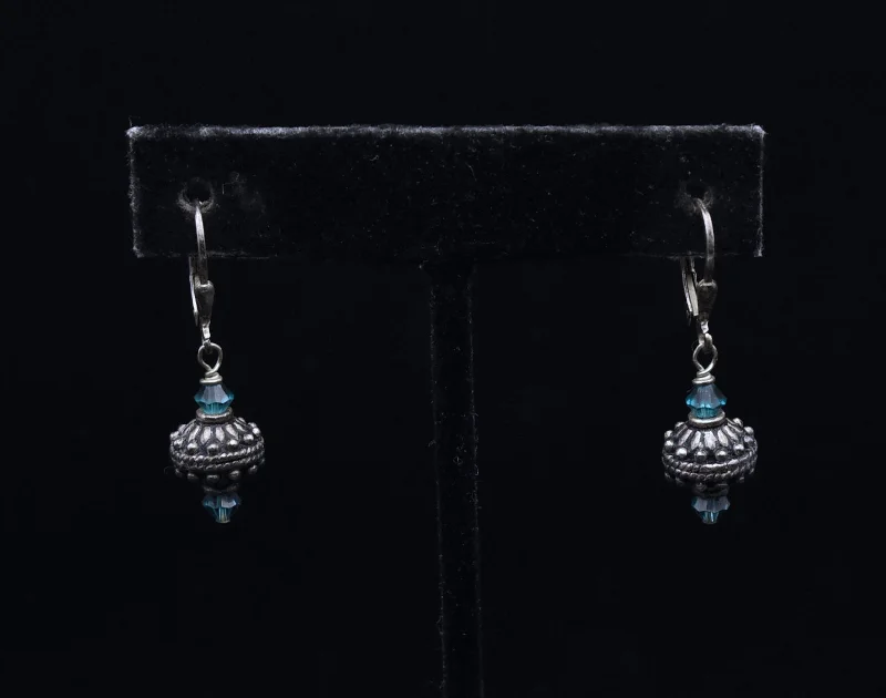 ladies earrings investment-Vintage Sterling Silver Beaded Dangle Earrings