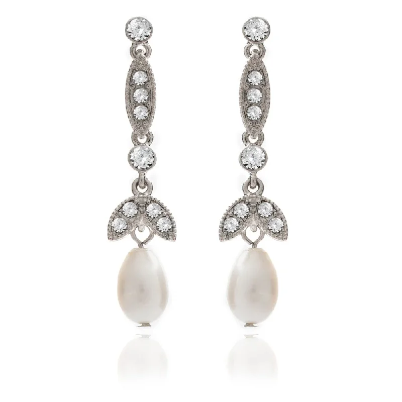 ladies earrings auction-Lula Freshwater Pearl Drop Earrings