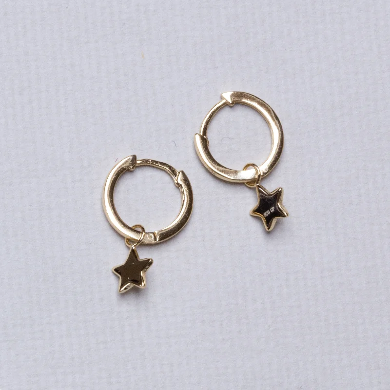 ladies earrings online-Star Charm Huggie Hoop Earrings