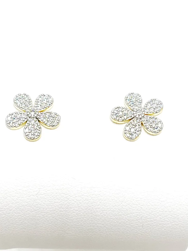 ladies earrings yoga-Earrings - Gold Post Earring with Pave Flower