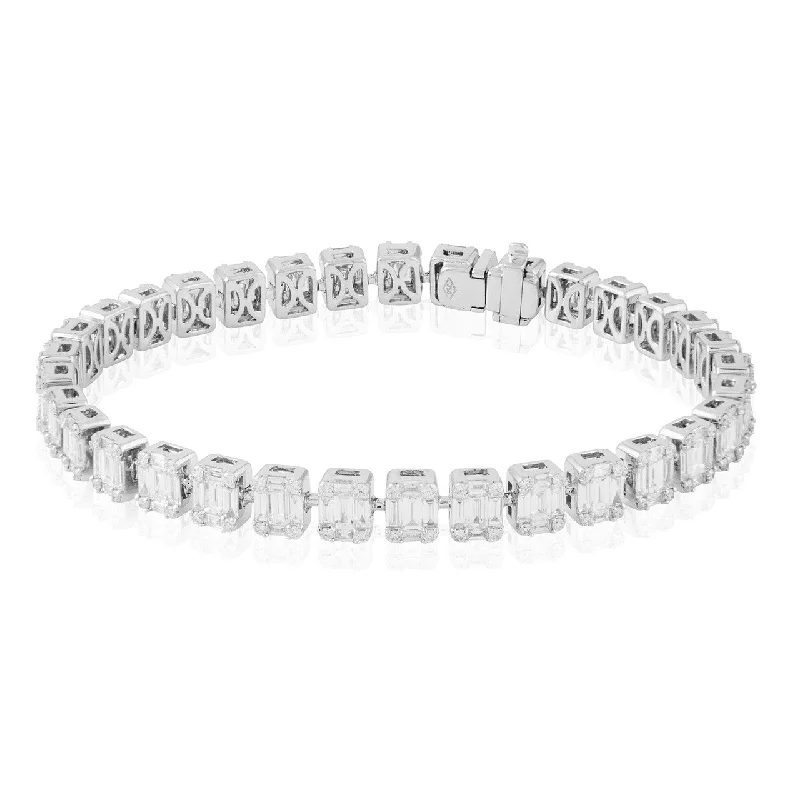 Ladies bracelets reduced price -18k White Gold 6.49ct Diamond Tennis Bracelet