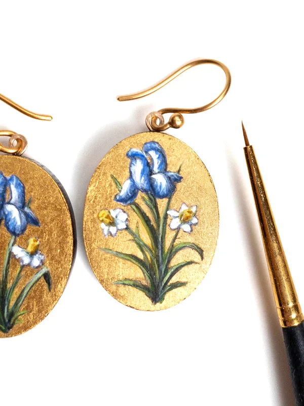 ladies earrings open-Iris  Earrings