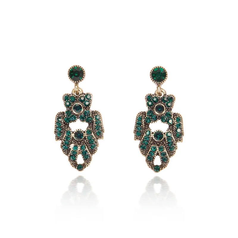 ladies earrings popular-Emerald Green short drop Art deco drop earrings: 1920s earrings