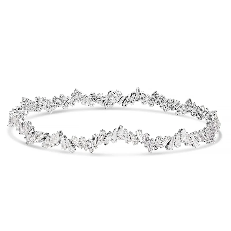 Ladies bracelets black stone -18K White Gold 4.72ct Baguette Diamond Bracelet