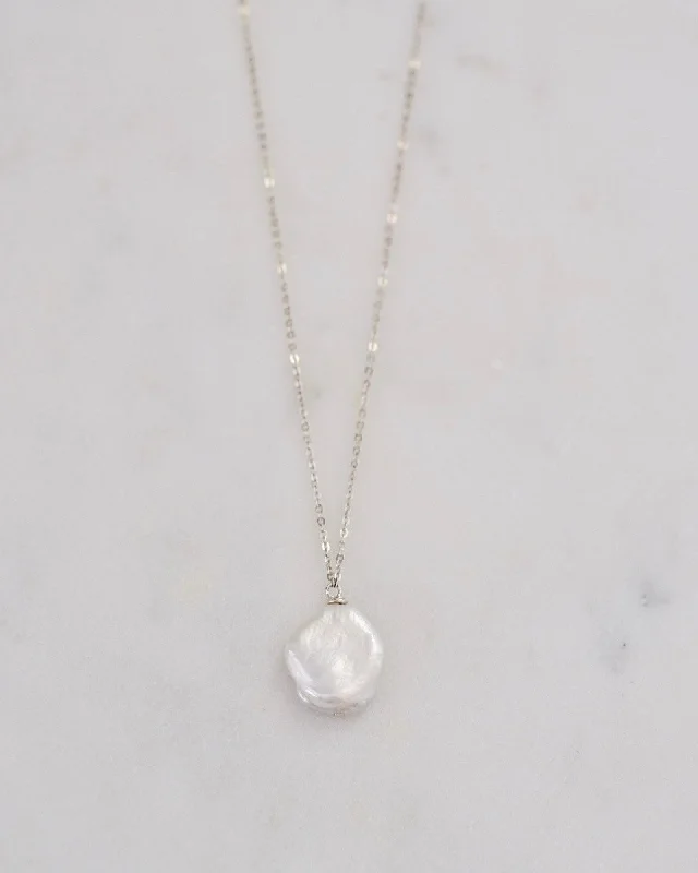 Ladies necklaces enamel shine -Keshi pearl necklace (Silver)