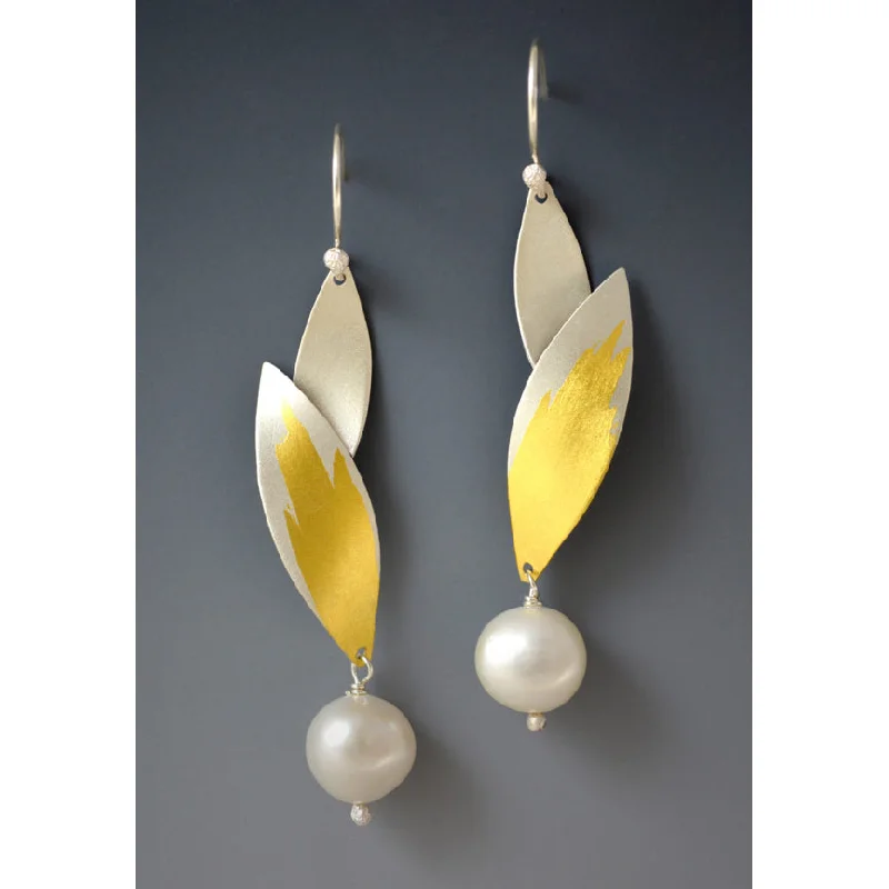 ladies earrings hypoallergenic-Feathered Pearl Earring